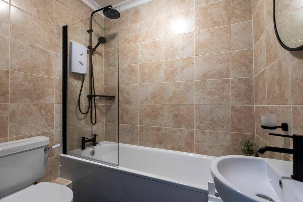 Georgian House Garden Apartment Bath Ngoại thất bức ảnh